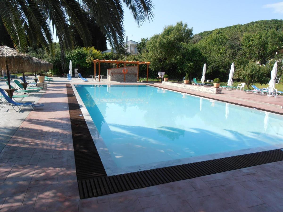 Frosini Gardens Hotel Kassiopi Luaran gambar