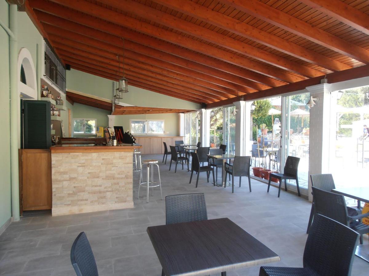 Frosini Gardens Hotel Kassiopi Luaran gambar