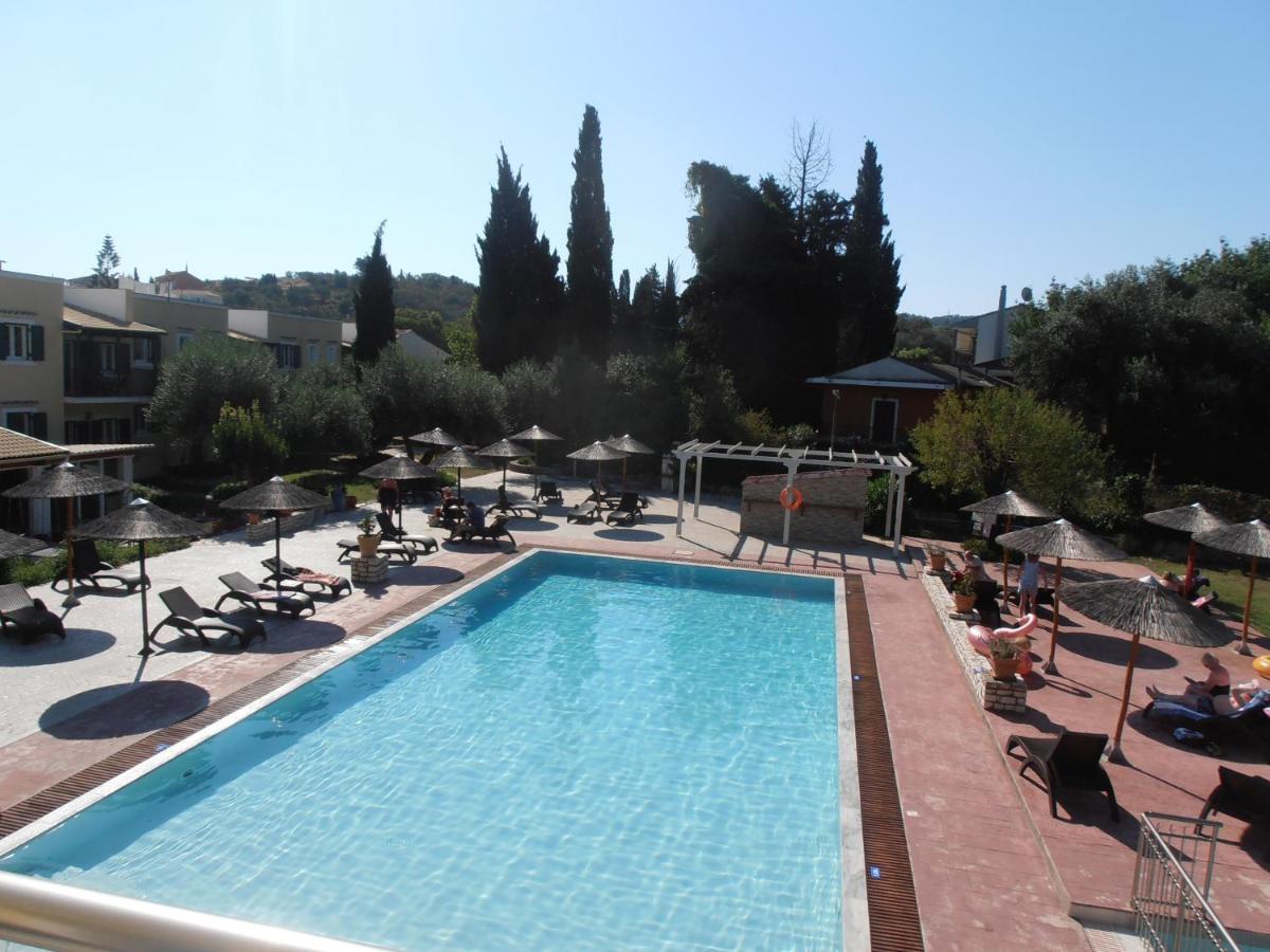 Frosini Gardens Hotel Kassiopi Luaran gambar