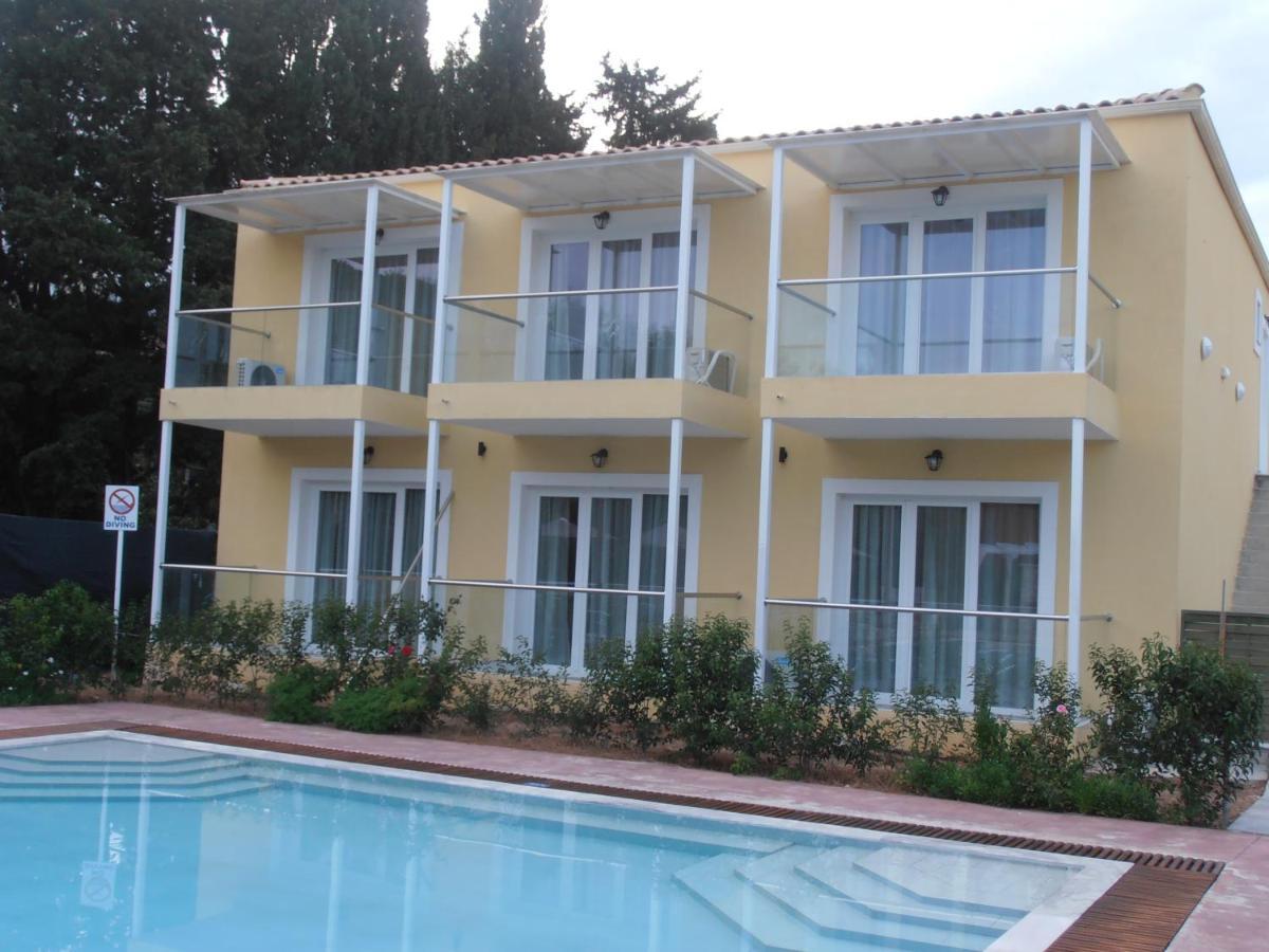Frosini Gardens Hotel Kassiopi Luaran gambar