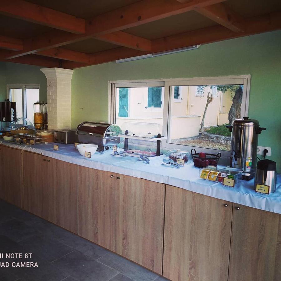 Frosini Gardens Hotel Kassiopi Luaran gambar